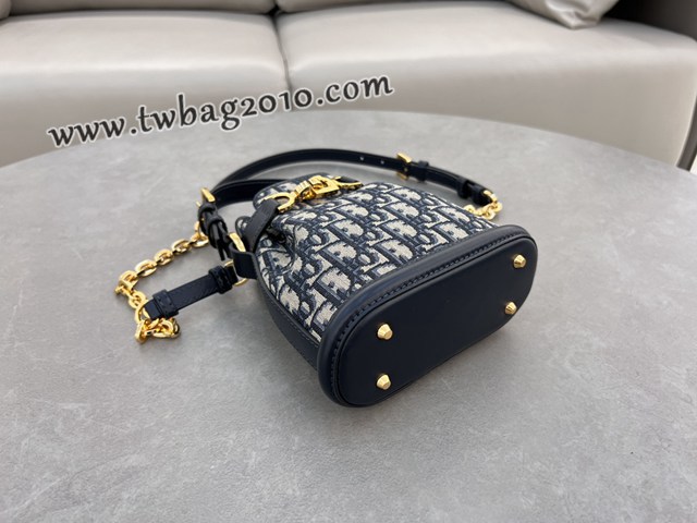 Dior专柜新款迪奥顶级原单C‘est系列水桶包 djfk1039